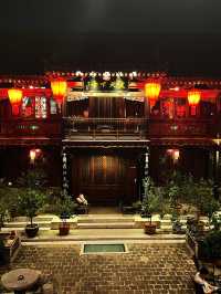 Pingyao After Dark: Lanterns, Neon & a Surprise Gold Fix