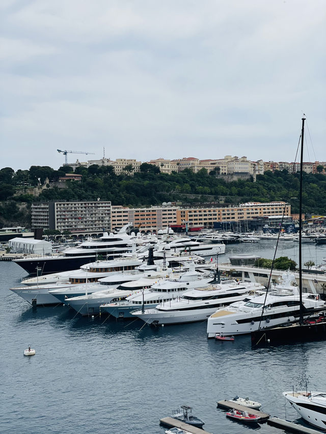 Monaco: luxury, racing, and seaside elegance in just 2 km² of stunning Mediterranean beauty