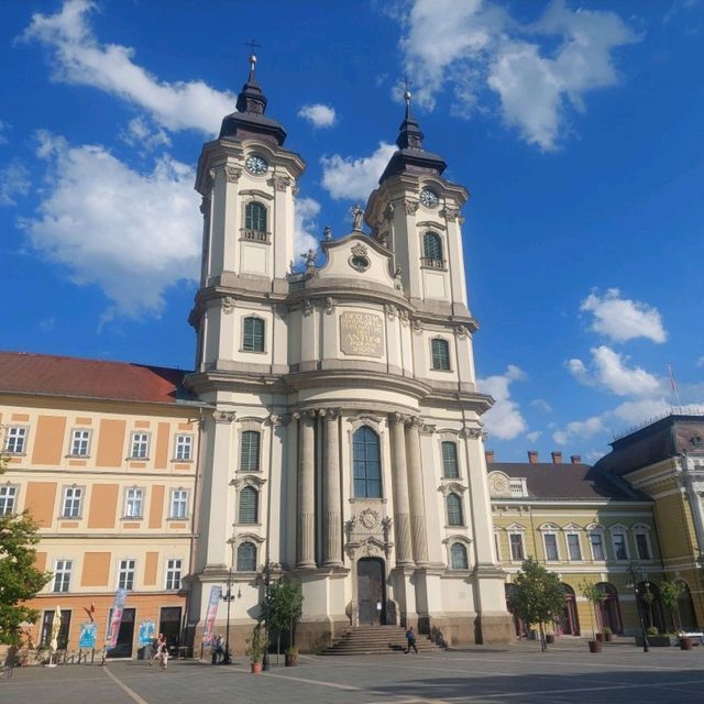Eger with the most famous Hungarian castle