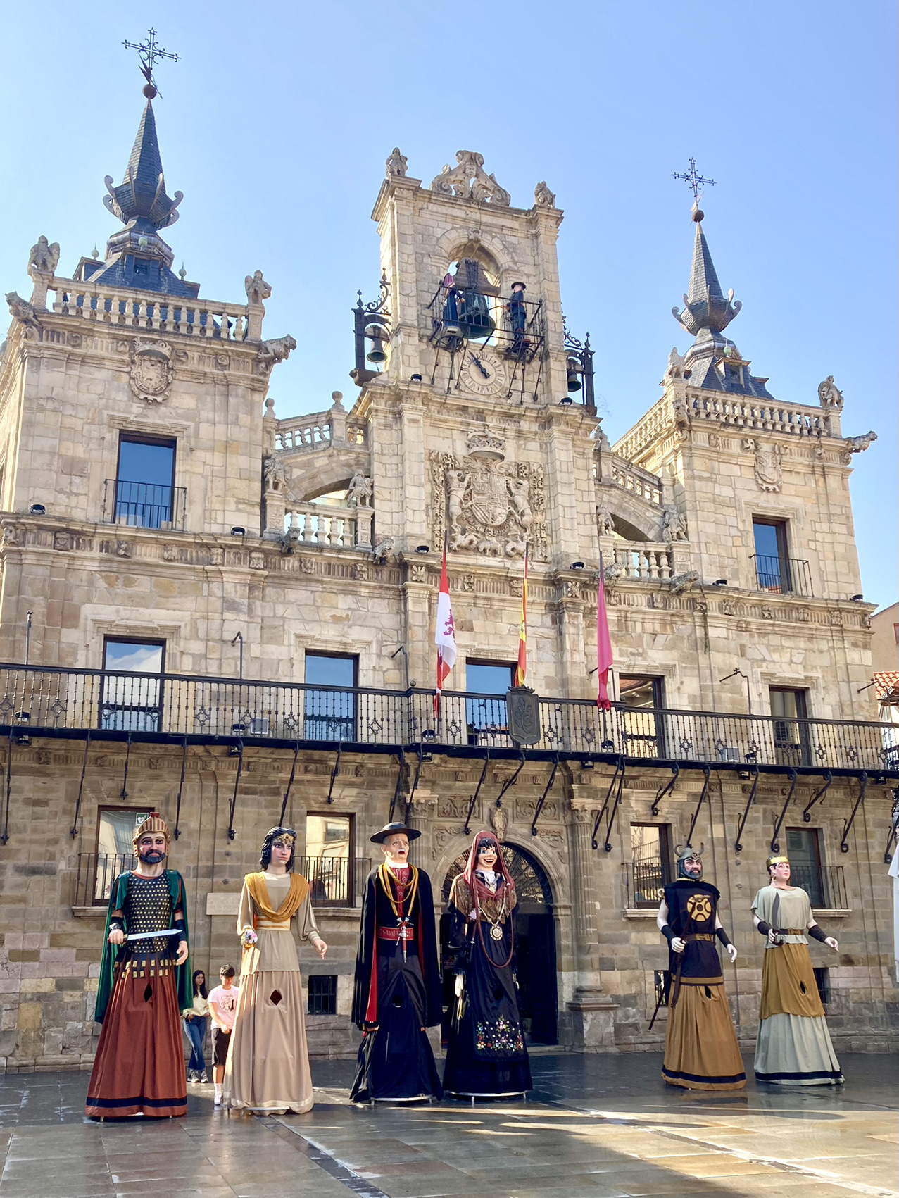 Discovering a Rare Gaudí Building on the Pilgrimage Route