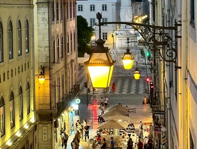 Lisbon, Portugal’s sun-kissed capital 😍🌞