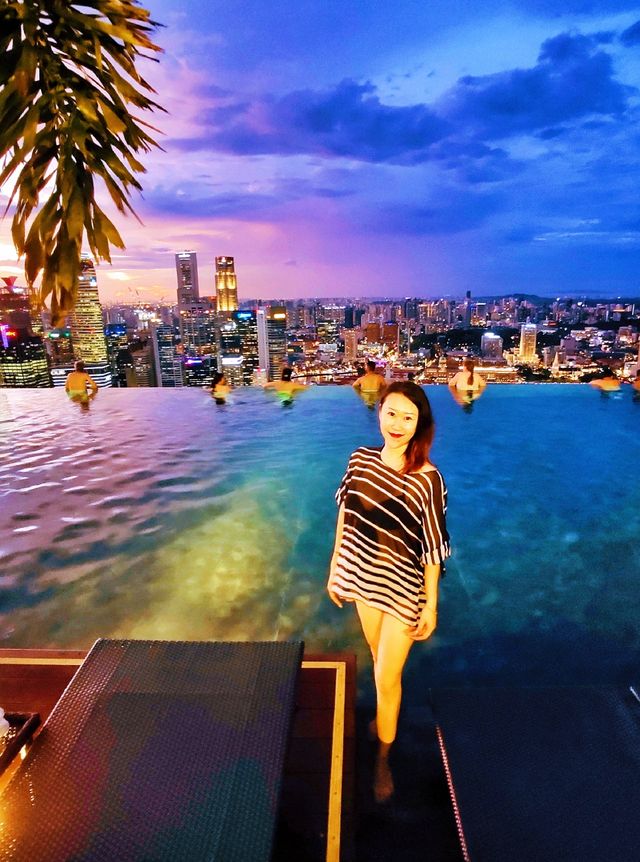The world's most beautiful infinity pool in the sky.