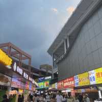 Street Food Avenue 