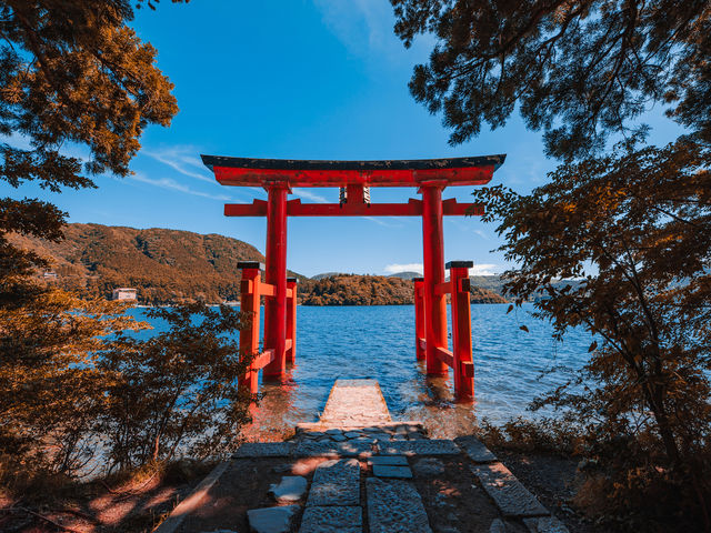 Discover Hakone's Riddle: An Adventure Awaits! 🔓🌄