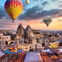 Fly High in Göreme, Cappadocia: Choose Your Favorite Hot Air Balloon Adventure! 🎈🌄