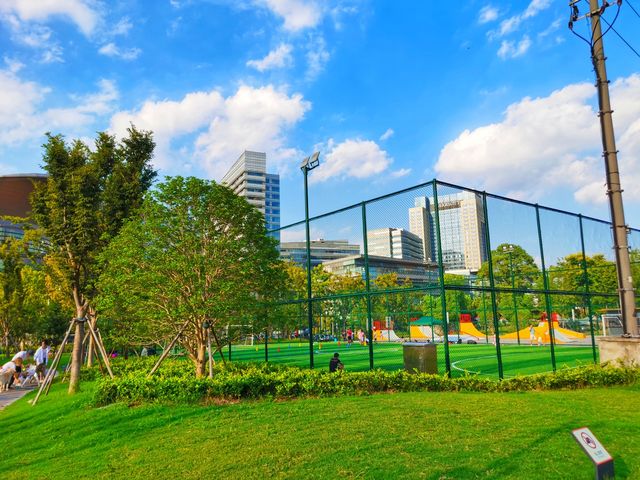 蘇州河畔風景如畫的公園