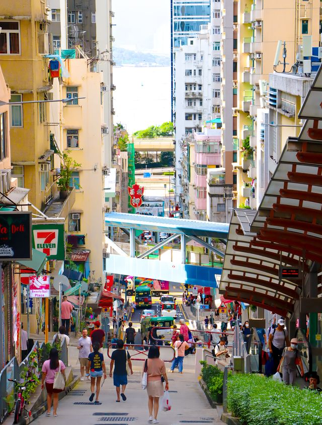 香港街道拍攝～港大附近的落日飛車太絕了