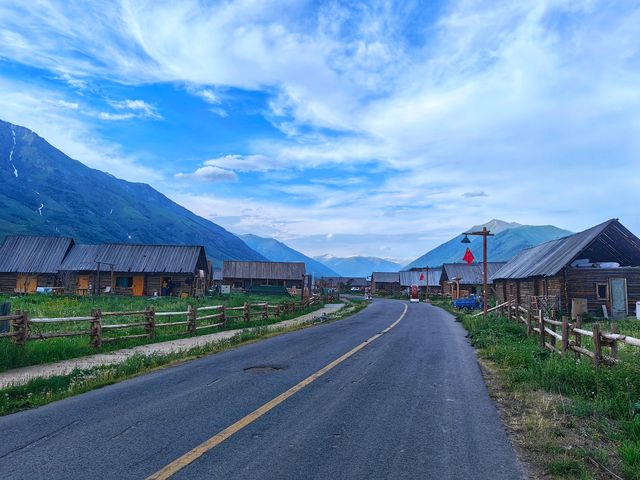 禾木的小木屋民宿到底值得住吗？