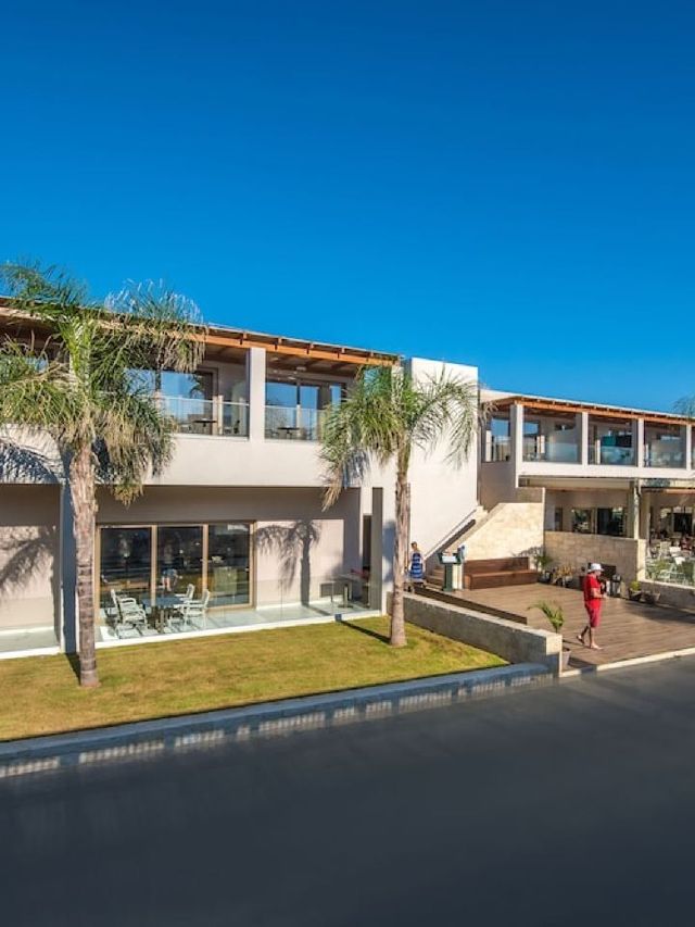 🌟 Gouves Getaway: Splash & Stay in Style 🏖️🇬🇷