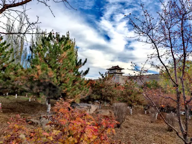 大同古城牆一角。