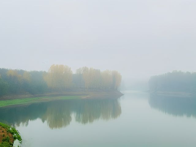 西安東溝水庫|一幅秋冬的水墨畫。 西安東溝水庫|一幅秋冬的水墨畫。