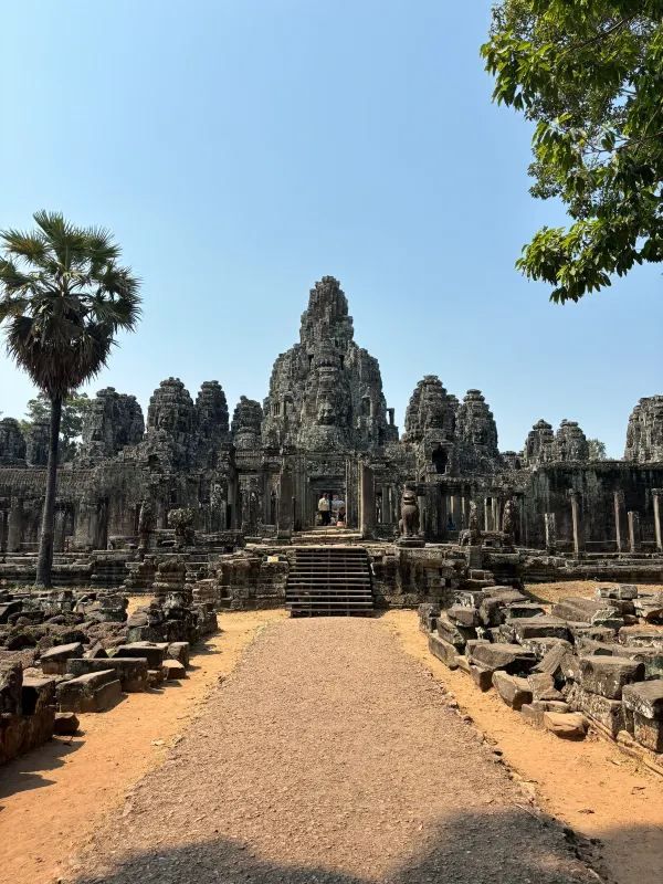 Experience Angkor Wat in Traditional Khmer Attire