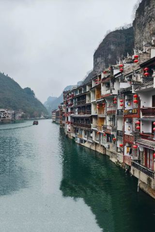 A Thousand-Year-Old Town—Free Entry and Perfect for Couples!