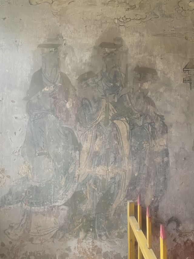 在洪洞拐個彎，撞見三朝混搭老建築