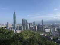 The Best View Of Taipei, Elephant Mountain! Free and convenient ( it’s a must do)