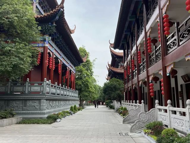 漢藏佛教文化交流嘅重要寺廟——近慈寺