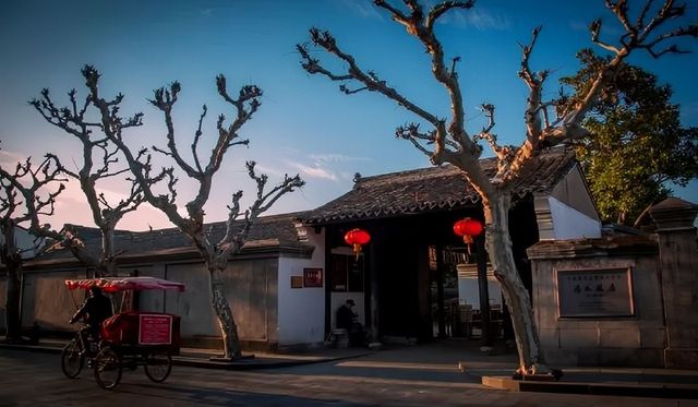 一湖一宅一院，穿越民國寧波