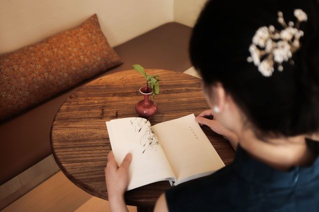 用現代的溫暖，養一場古典的眠