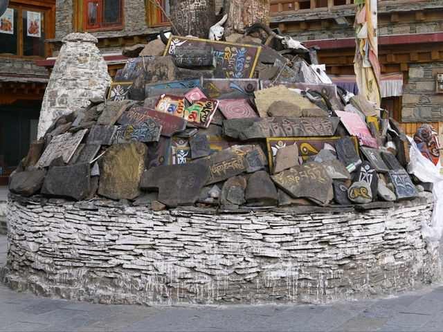 🙏 Visiting the Birthplace of the Seventh Dalai Lama in Litang: A Peaceful Encounter