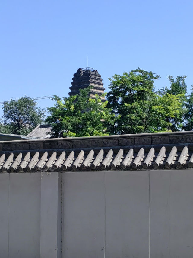 去趟西安啦，感受古城繁華，一睹大唐盛世。