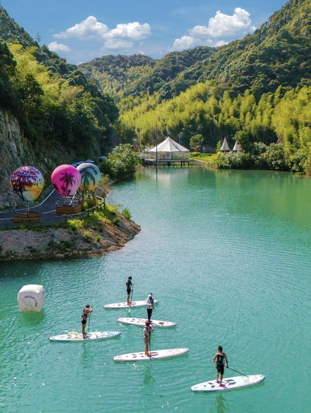逃離城市喧囂，在安吉露營地躺進大自然