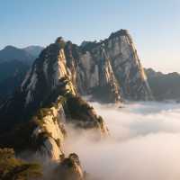 奇險天下第一山，華山