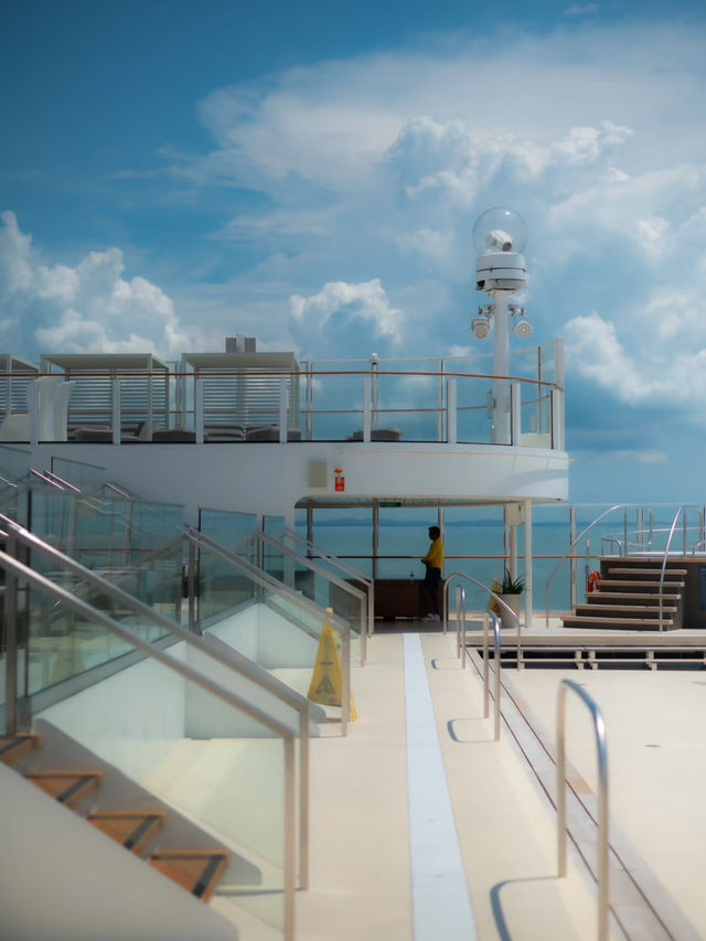 🛳️ Cruise Getaway 🤍 | 4D3N on Genting Dream