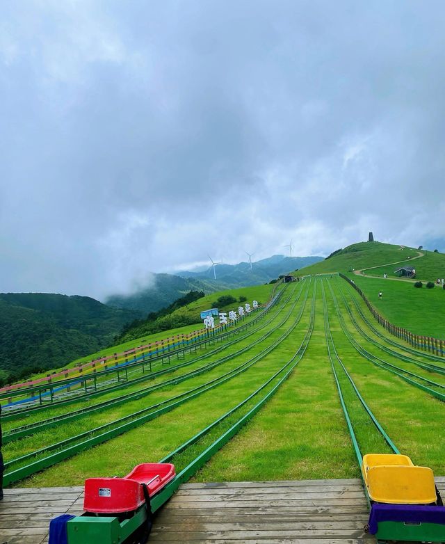 仰天湖大草原|風吹草低見牛羊,呢個先係夏天應有嘅模樣 仰天湖大草原|風吹草低見牛羊,呢個先係夏天應有嘅模樣