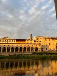 Ideal Riverside Apartment with Rooftop Access