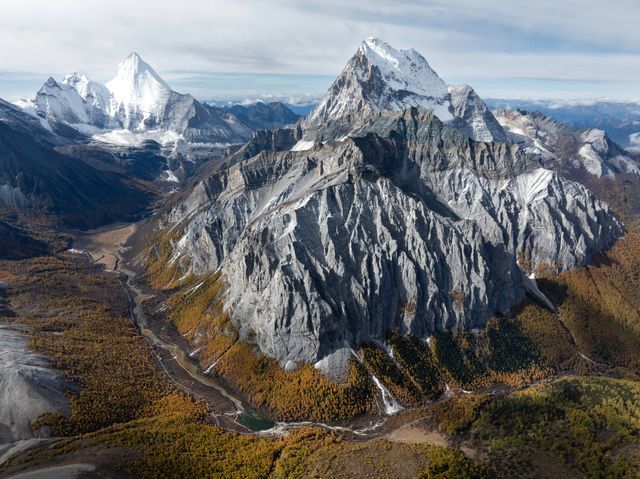 今又立冬，穿越冰峰遇見稻城亞丁