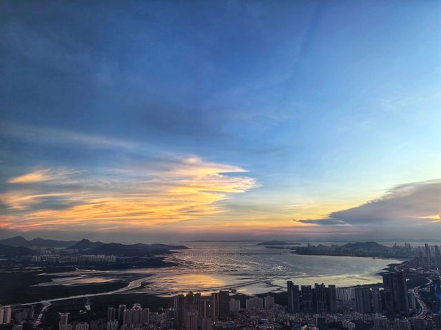 深圳24小時暴走攻略，這座不夜城太適合特種兵打卡了！從地鐵站到摩天大樓，帶你玩轉深圳都市精華路線