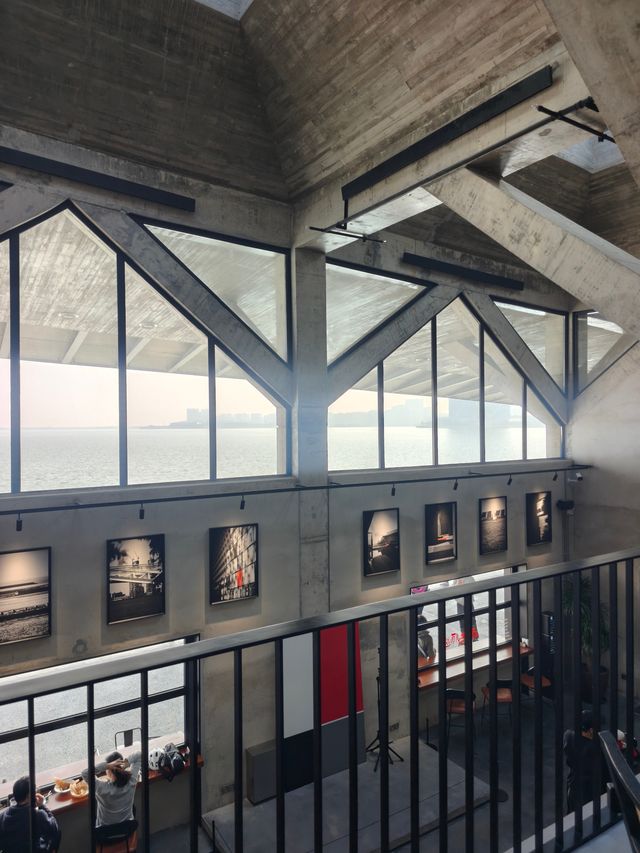 滴水湖週末,看了一場橘子海日落和煙花! 滴水湖週末,看了一場橘子海日落和煙花!