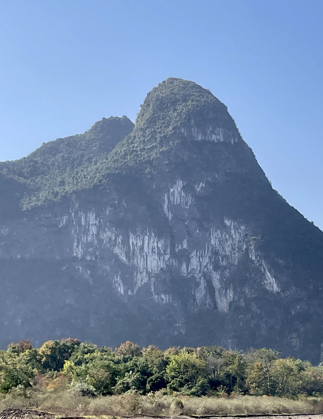 漓江山色美如畫 漓江山色美如畫