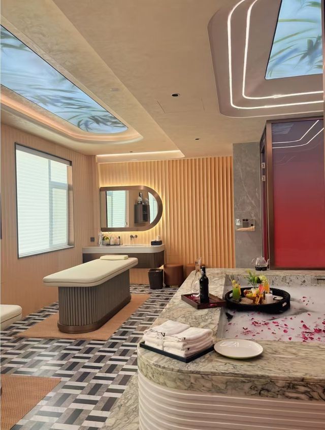 紅酒私湯唐山情侶約會已經next level了