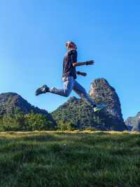 峒那嶼灣 喀斯特與黑水河的奇妙山水組合