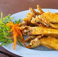 อร่อยฟินกินในแพ อาหารซีฟู้ดสด