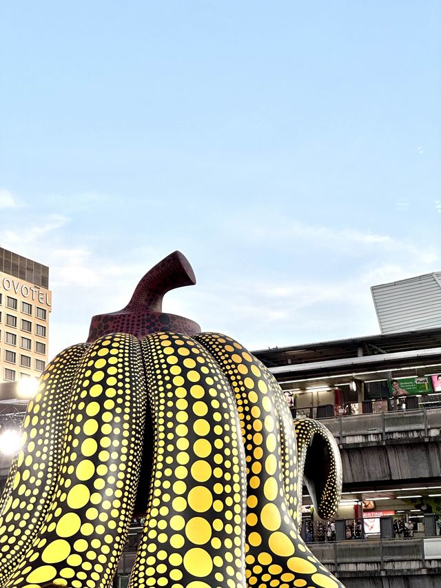 Dancing Pumpkin @Siam paragon