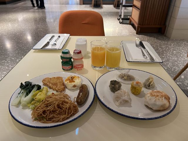 香港空港に近い便利で快適な巨大ホテル！フォーポインツバイシェラトン