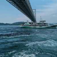 跨越鳴門海峽的大鳴門橋