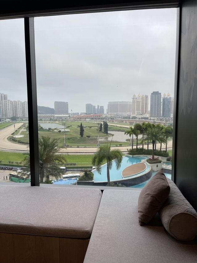 開揚馬場景🐴