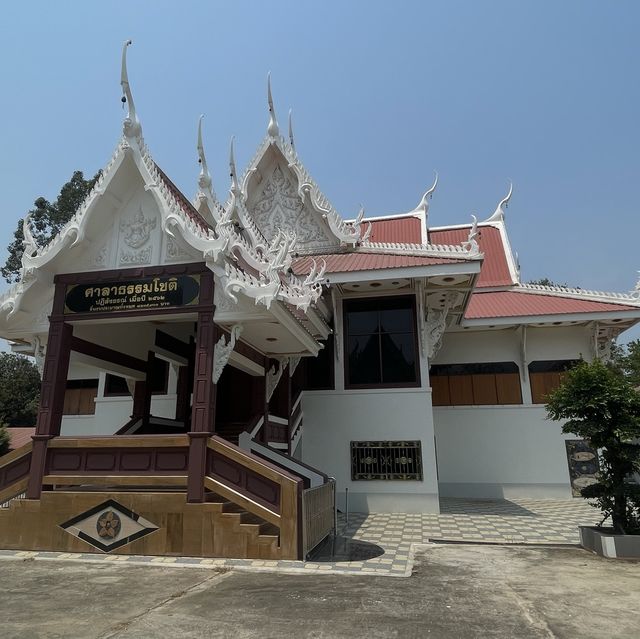 วัดโพธิ์เก้าต้น 🙏🏻