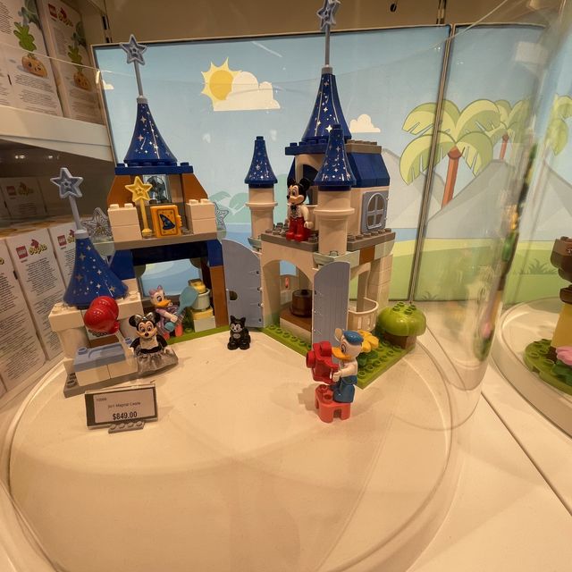 LEGO SHOPS 👾🤖🤡
