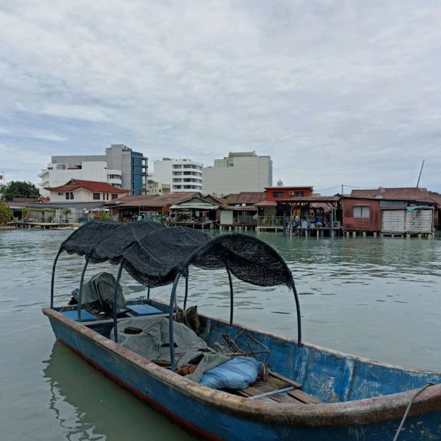 Relaxing Morning Walk along Tan Jetty