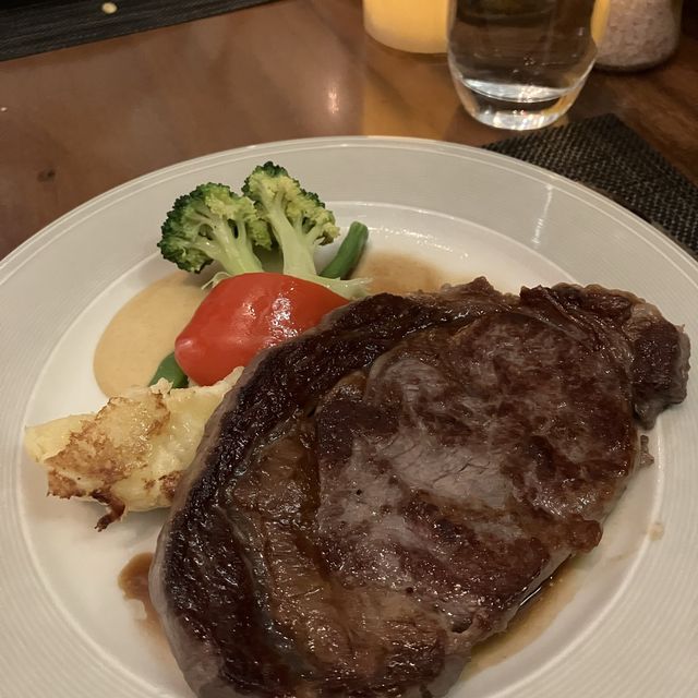 穩世小店 打破「柴灣美食沙漠」之稱😲  平民西餐廳的價錢🤑酒店級食物的質素🥰😋