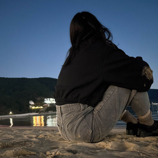 거제도에서 혼자만의 사색을 즐기고 싶을 땐 와현 해수욕장