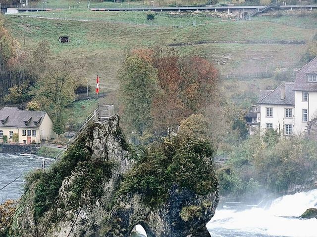 Discover amazing autumn in Stanserhorn 1898m
