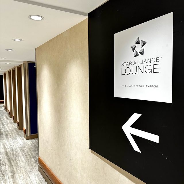 CDG Airport - Star Alliance Lounge 