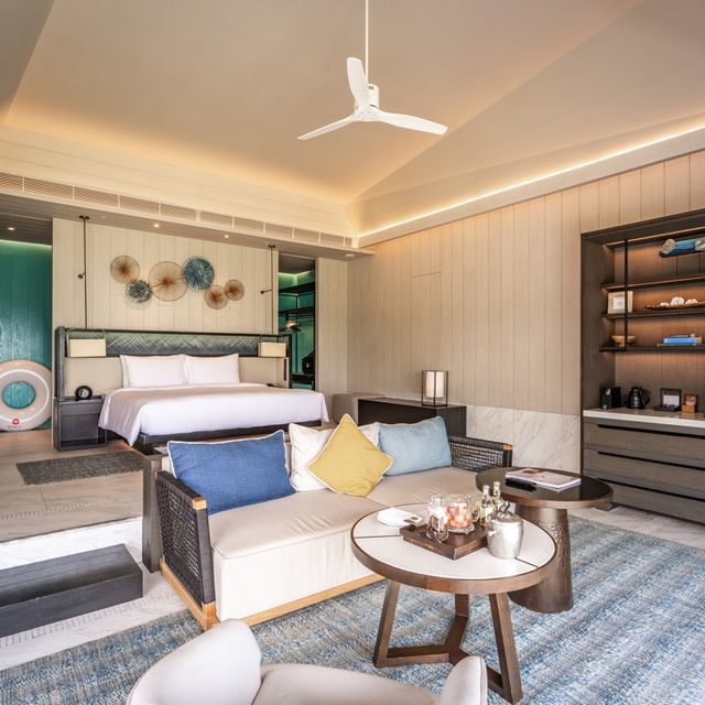 Pool Villa สระ 7 สี ที่ Hyatt Regency Koh Samui