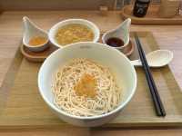 食在荃灣 | KiKi麵店 | 醉人海景伴美味拌麵與甜品