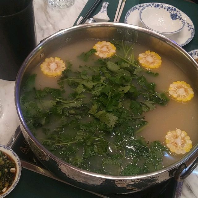 宮廷火鍋，一點都不貴的